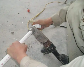 七里河漏水维修电话